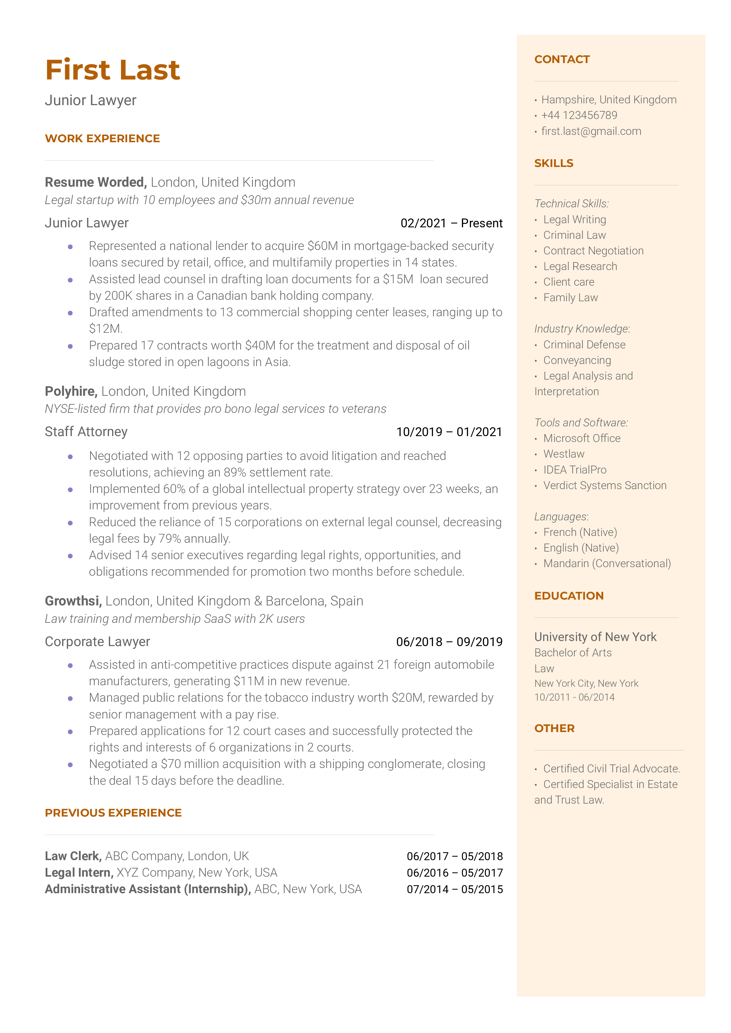 A junior lawyer resume sample that highlights the applicant’s certifications and range of skills.