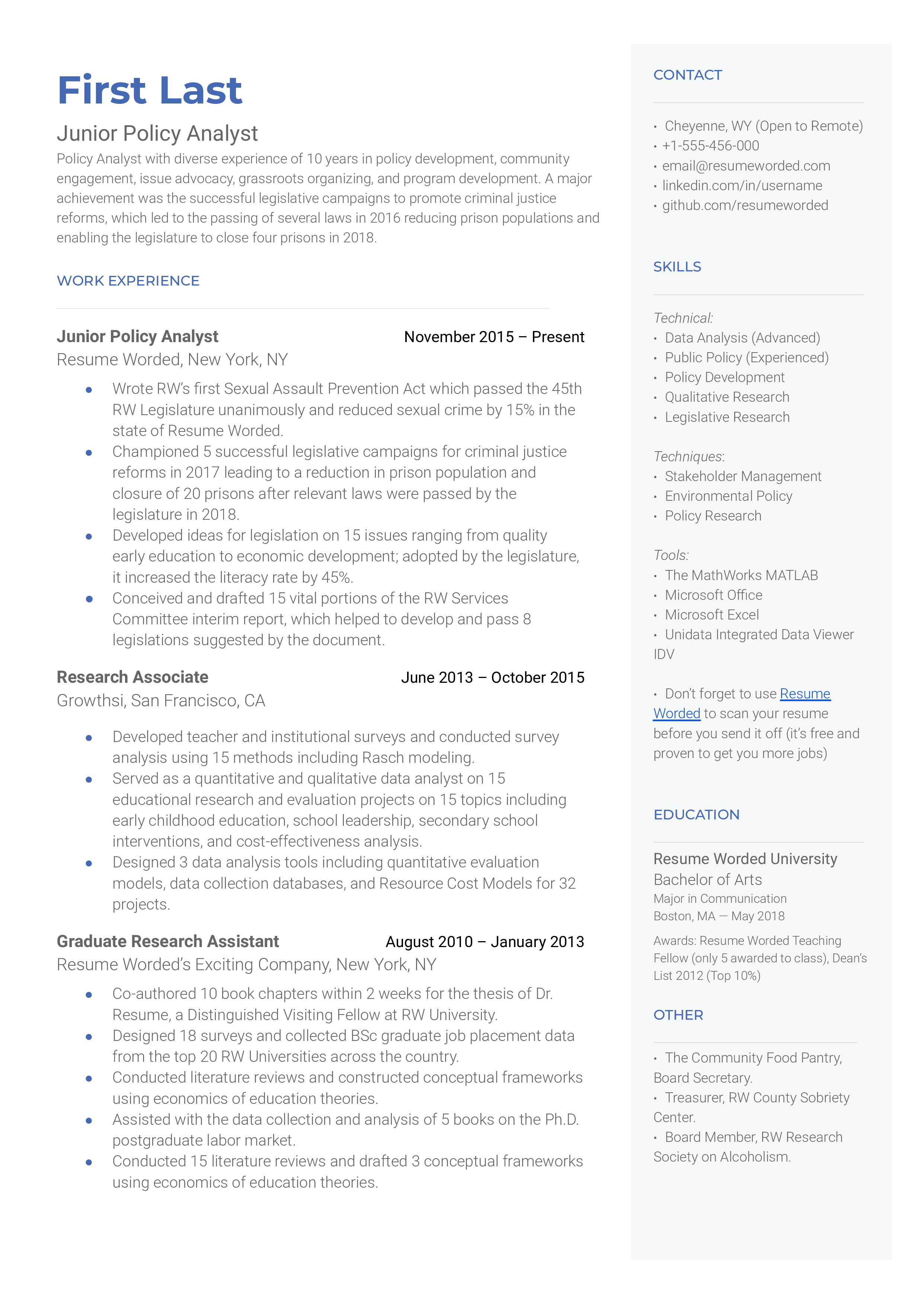 Junior policy analyst resume sample that highlights the applicant's specialized skills and includes their university experience