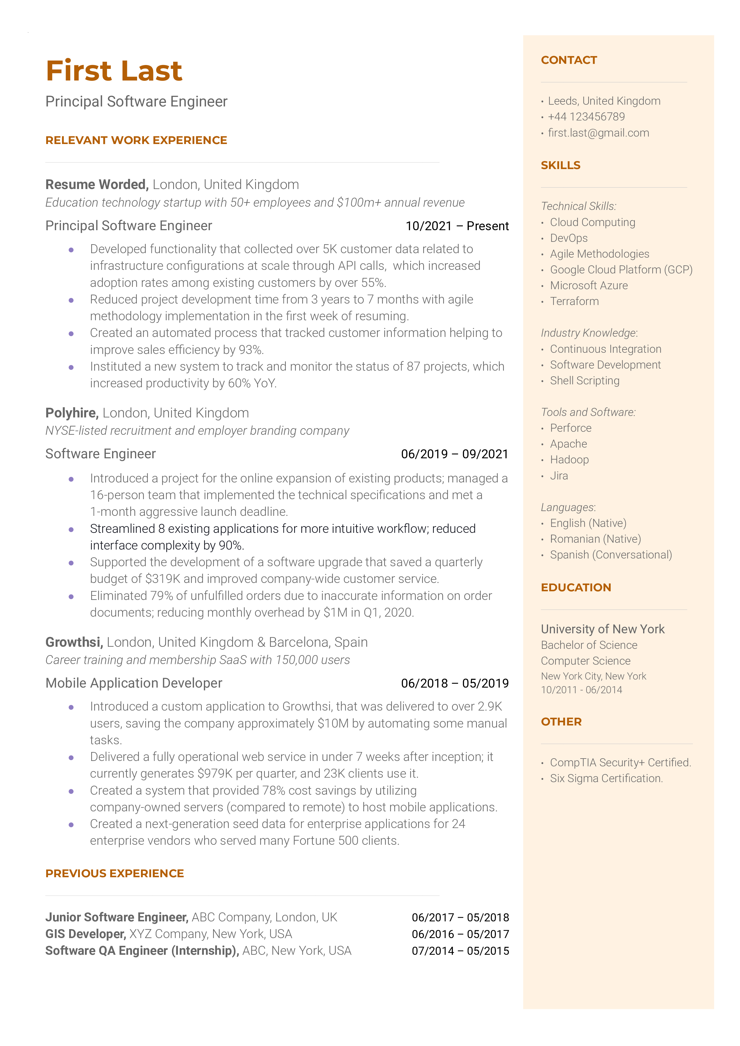 A principal software engineer resume sample that highlights the applicant’s leadership and communication skills.