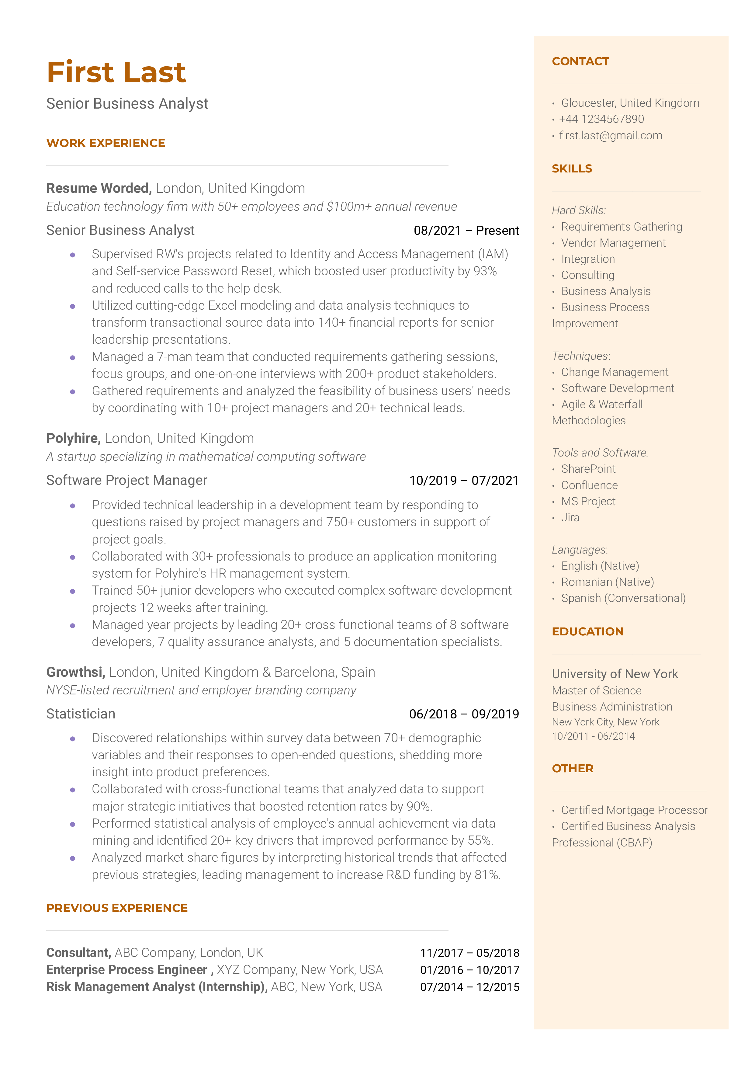 A senior business analyst resume template including relevant knowledge of tools and software